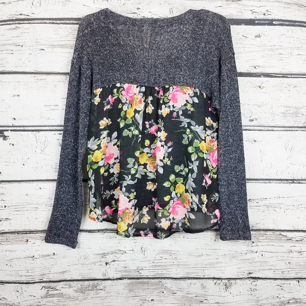 Gray sweater with floral lightweight back